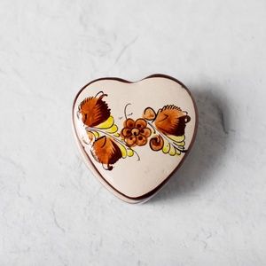 Mexico Tonala style pottery heart painted trinket box
